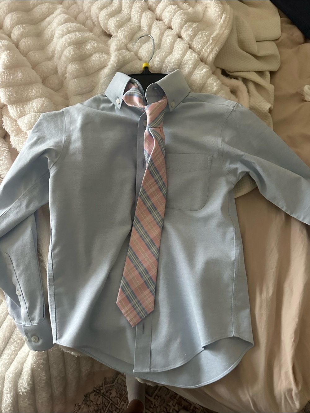 Class Club Light Blue Button-Down Shirt with Pink Plaid Tie